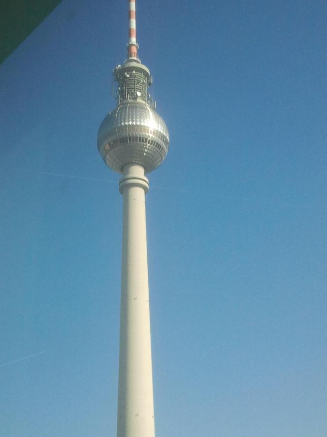 Апартаменты Mitte Von Mitte - Blick Auf Den Turm Берлин Экстерьер фото